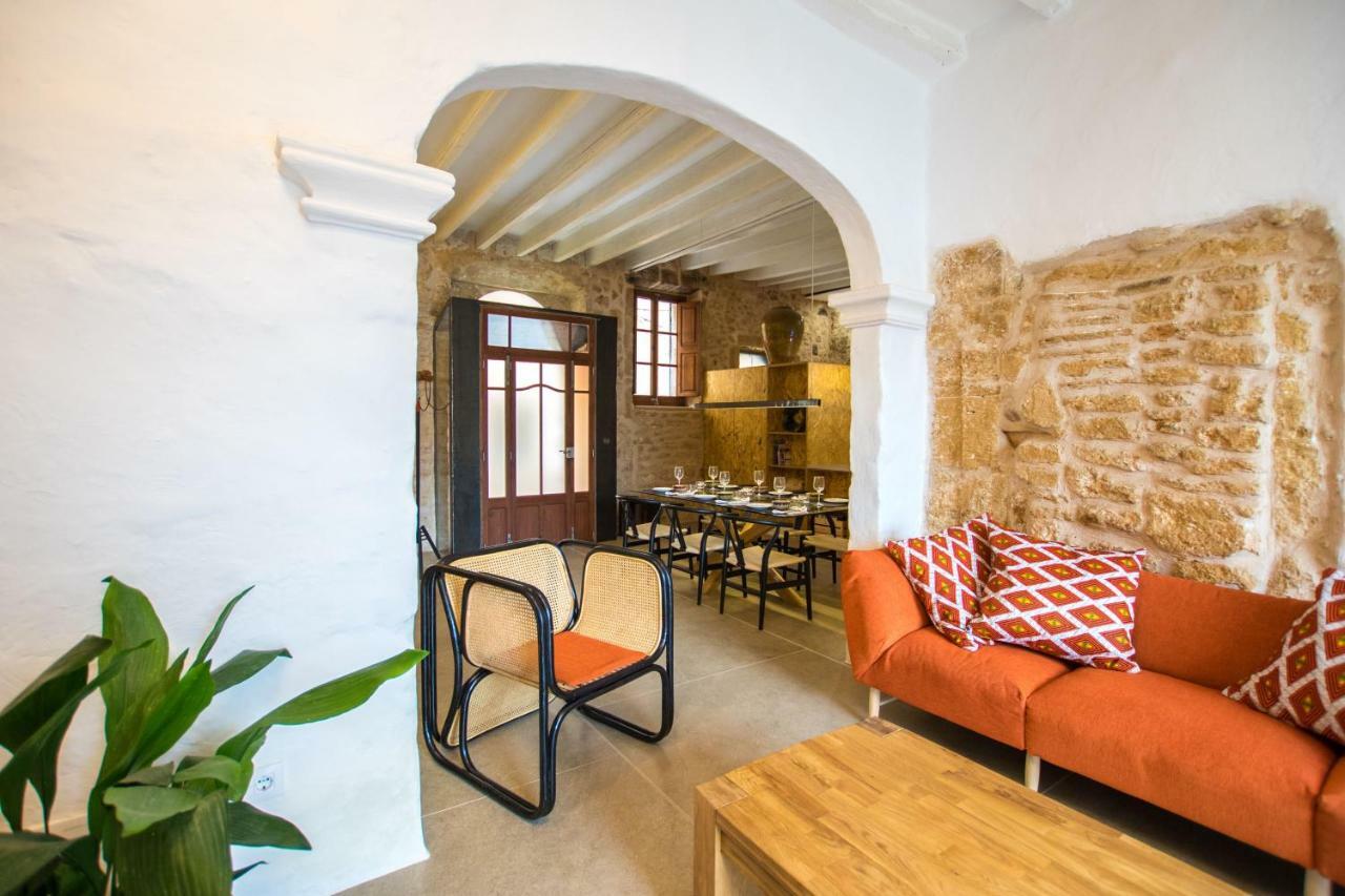 Villa Roja, Design Townhouse In *