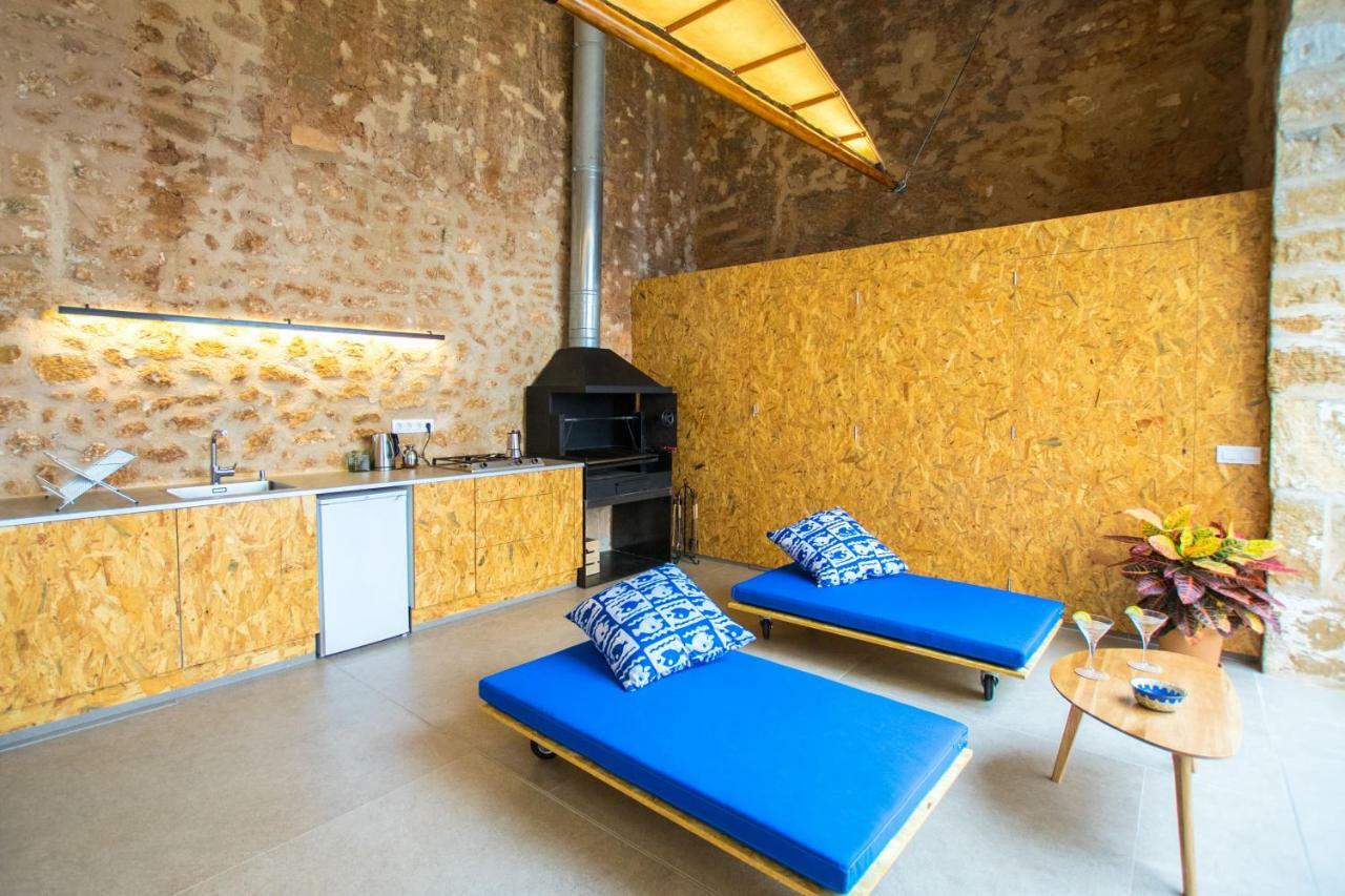 Roja, Design Townhouse In *