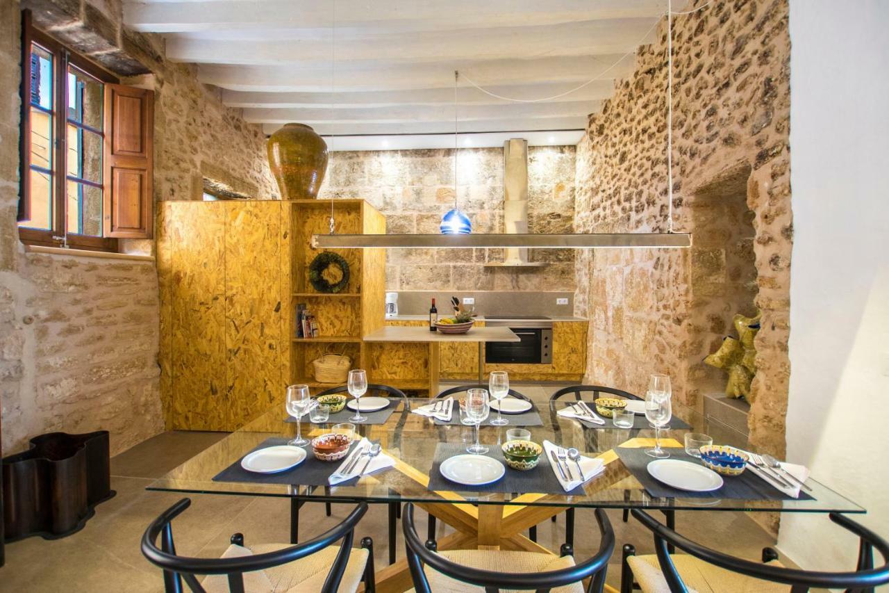 Roja, Design Townhouse In Villa *