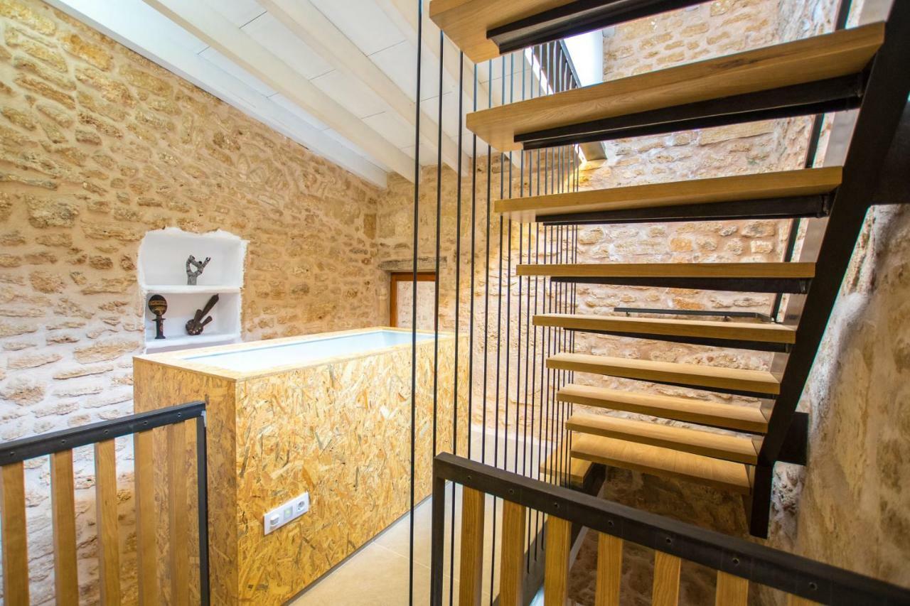 Roja, Design Townhouse In Villa