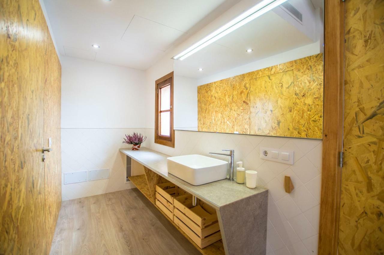 Villa Roja, Design Townhouse In