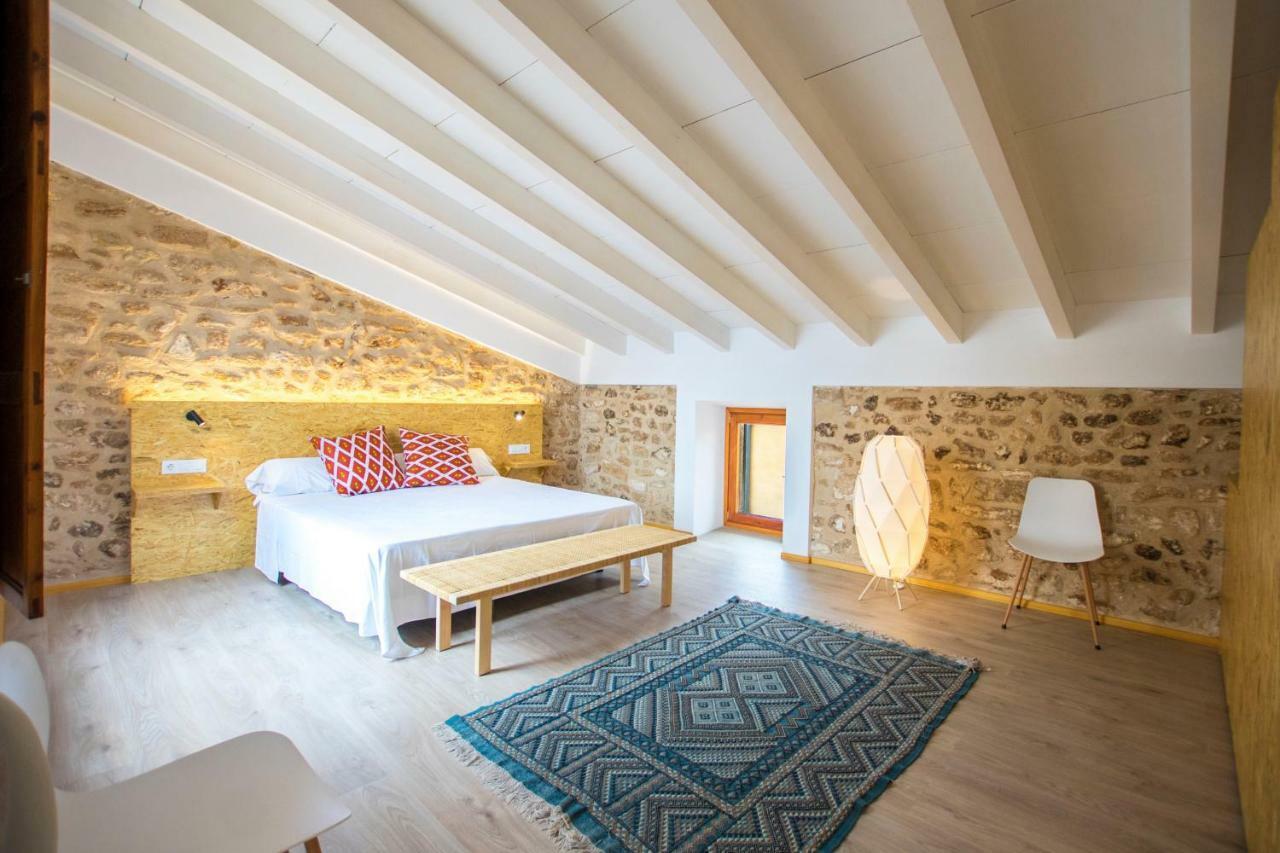 Villa Roja, Design Townhouse In